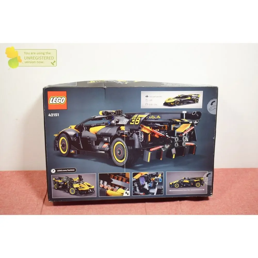 LEGO Technic Bugatti Bolide Race Car 42151 - Picture 4 of 7